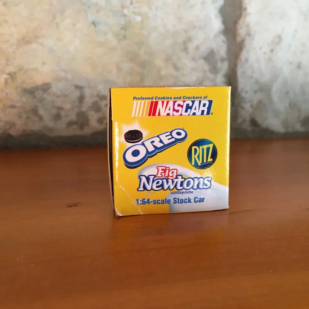DALE EARNHARDT JR 1:64 NUTTER BUTTER NILLA WAFERS DIECAST CAR